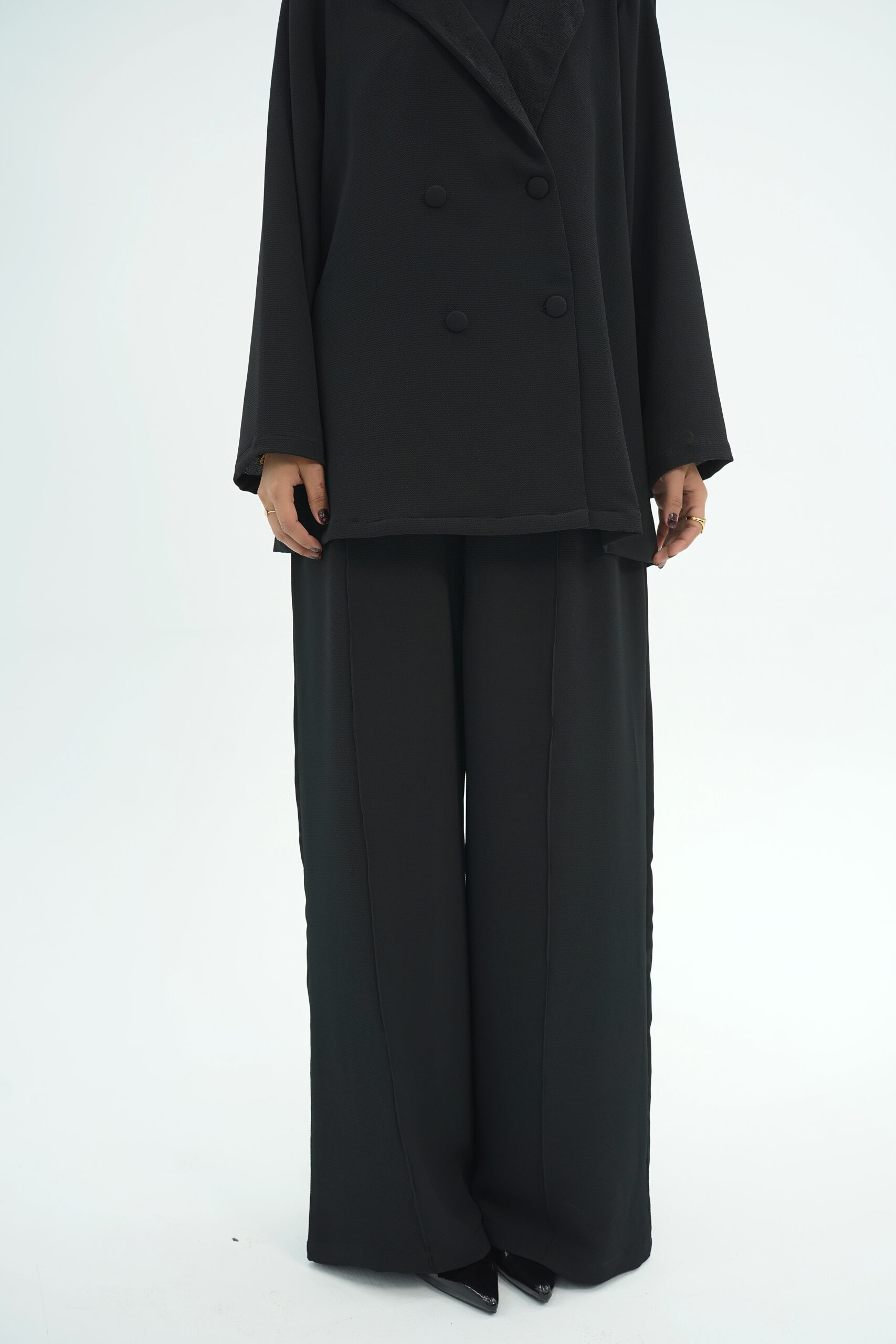 The Noir Prestige Coord Set - Image 4